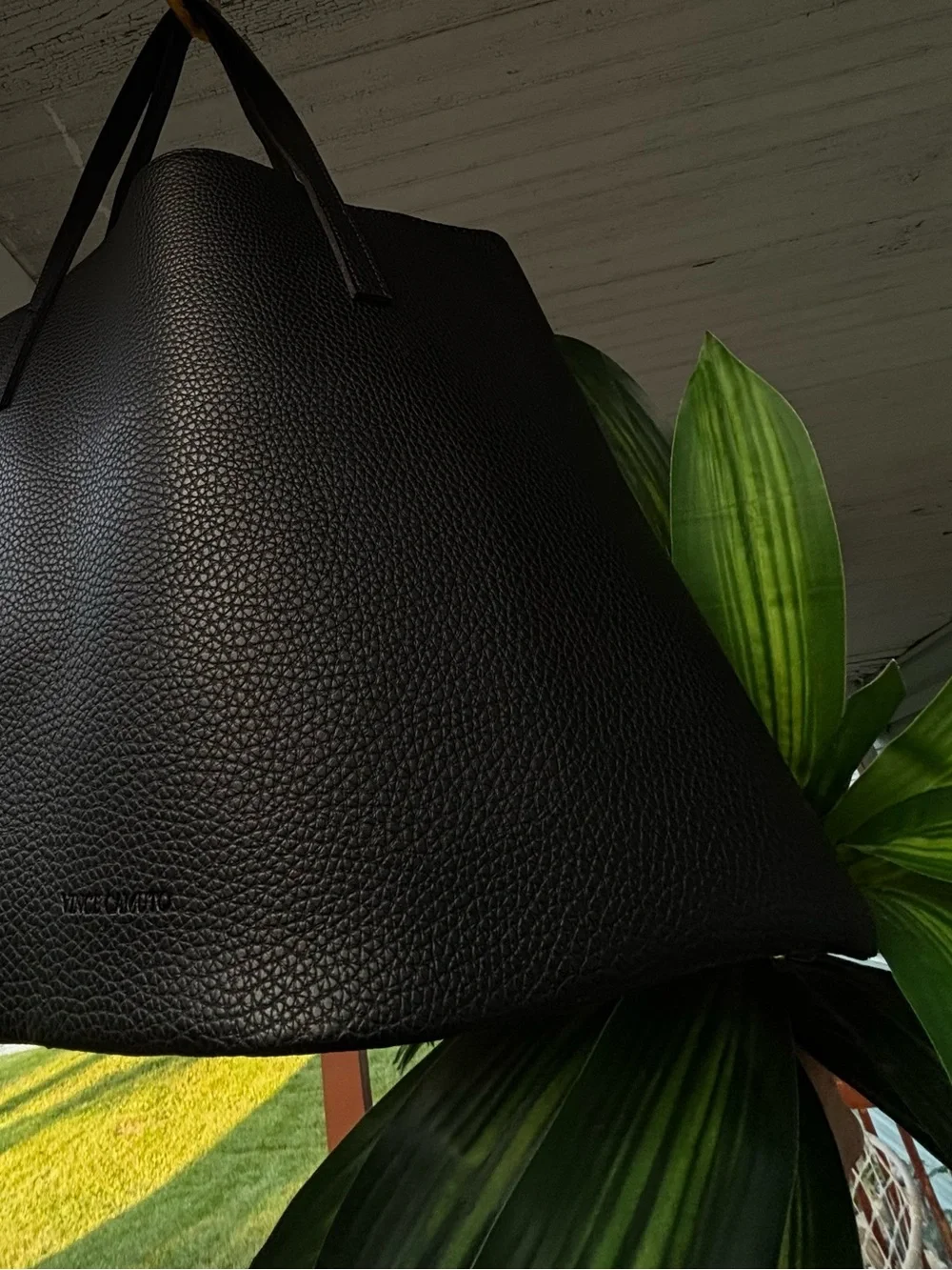 Vince Camuto sleek black